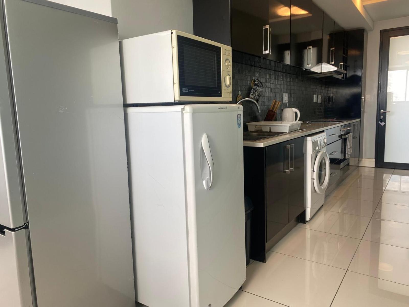 77 On Independence Apartments Windhoek Kültér fotó